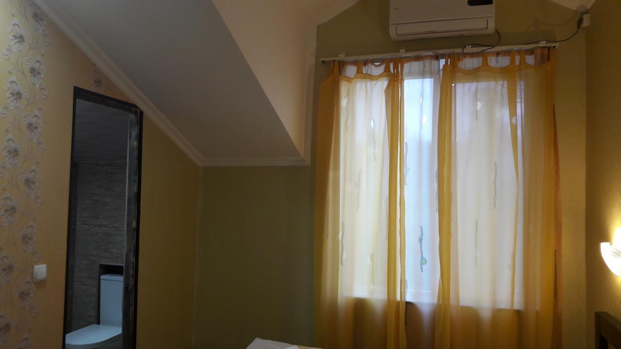 Martvili Newhotel Exterior photo