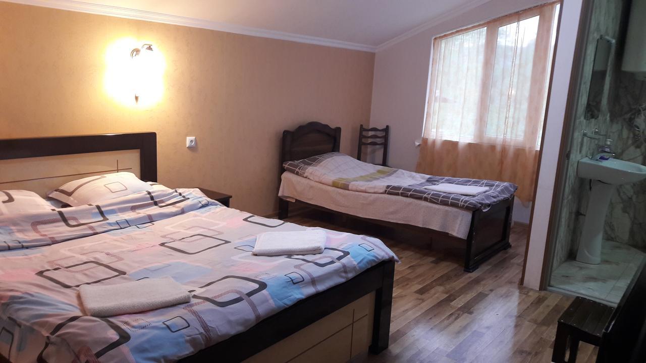 Martvili Newhotel Exterior photo